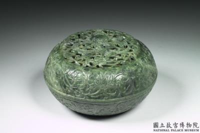 图片[2]-Jade round box carved with flowers, Qing dynasty (1644-1911)-China Archive